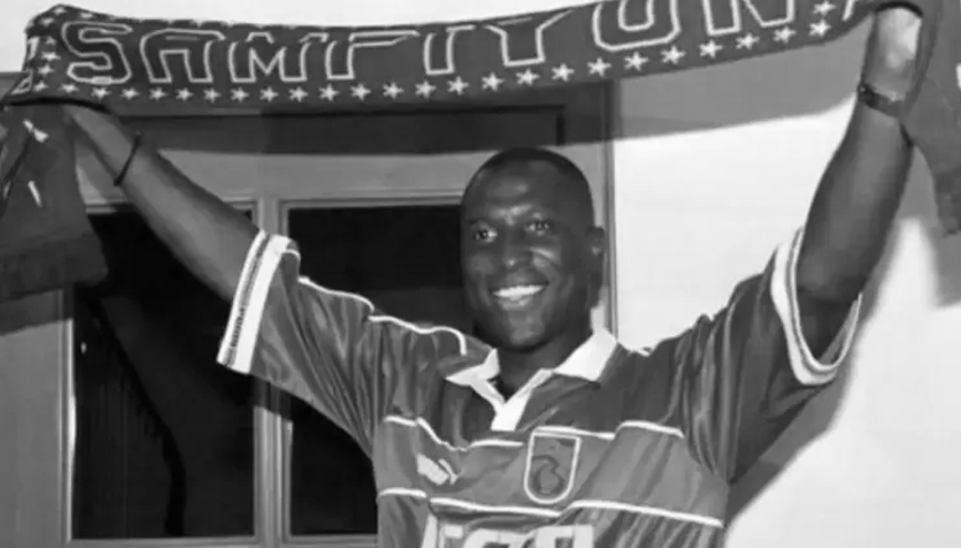 Trabzonsporun eski futbolcusu Kevin Campbell hayatını kaybetti
