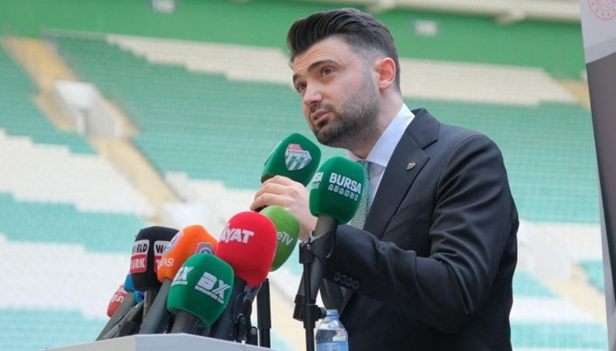 Bursasporun transfer tahtası açıldı Başkan müjdeyi verdi...