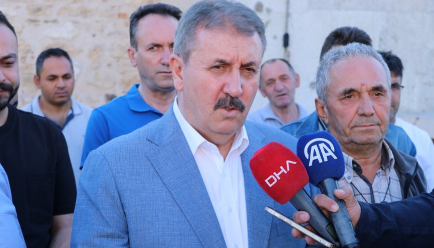 BBP Genel Başkanı Desticiden Özel’e ‘suç ortağı cevabı: Ortada bir suç ya da suçlu yok BBP Genel Başkanı Desticiden Özel’e ‘suç ortağı cevabı: Ortada bir suç ya da suçlu yok