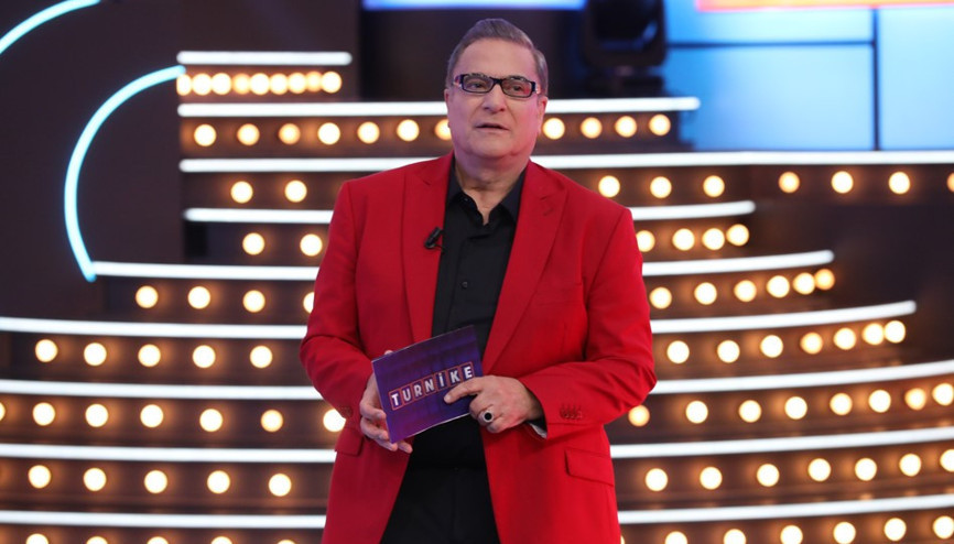 Mehmet Ali Erbil, güldürürken ağladı