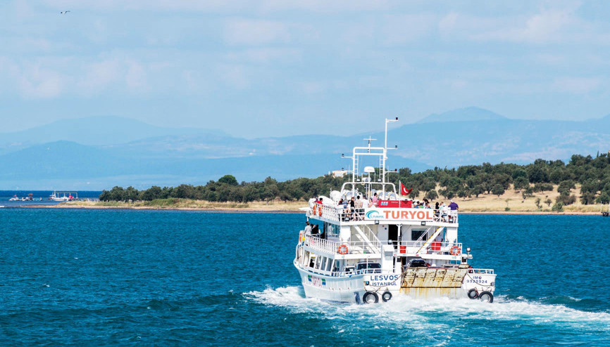 Kapı vizesinde kota aşıldı Rodos yetkilileri hazırlıksız yakalandı... Rodos’ta kapı engeli