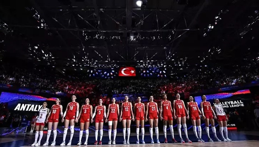 FİLENİN SULTANLARI ÇEYREK FİNAL MAÇI CANLI YAYIN 2024 || Türkiye - Polonya voleybol maçı ne zaman, saat kaçta, hangi kanalda VNL Milletler Ligi Filenin Sultanları Türkiye çeyrek final hangi kanalda