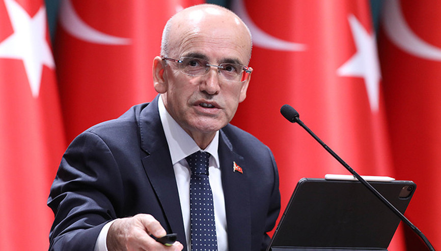 Bakan Şimşek, Asyadaki ilk yatırımcı toplantısı için Singapurda