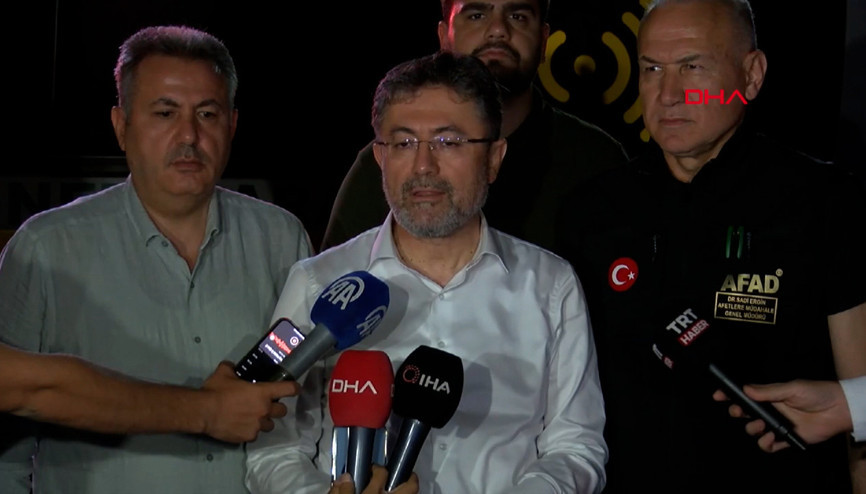 Tarım ve Orman Bakanı Yumaklı, orman yangınlarındaki son durumu açıkladı