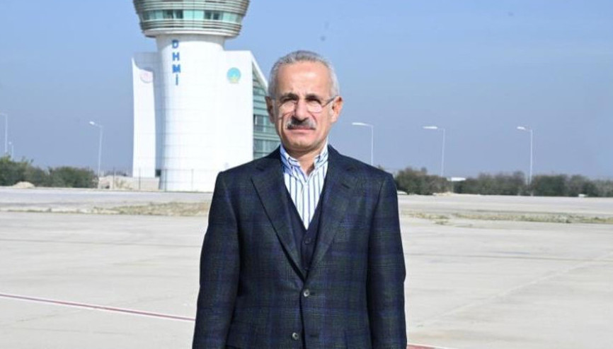 Bakan Uraloğlu: Trabzon Havalimanını 2024 yılının ilk 6 ayında 1,5 milyondan fazla yolcu kullandı Bakan Uraloğlu: Trabzon Havalimanını 2024 yılının ilk 6 ayında 1,5 milyondan fazla yolcu kullandı