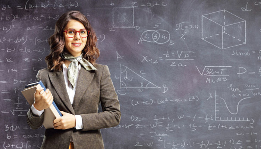 Akademili öğretmenler geliyor