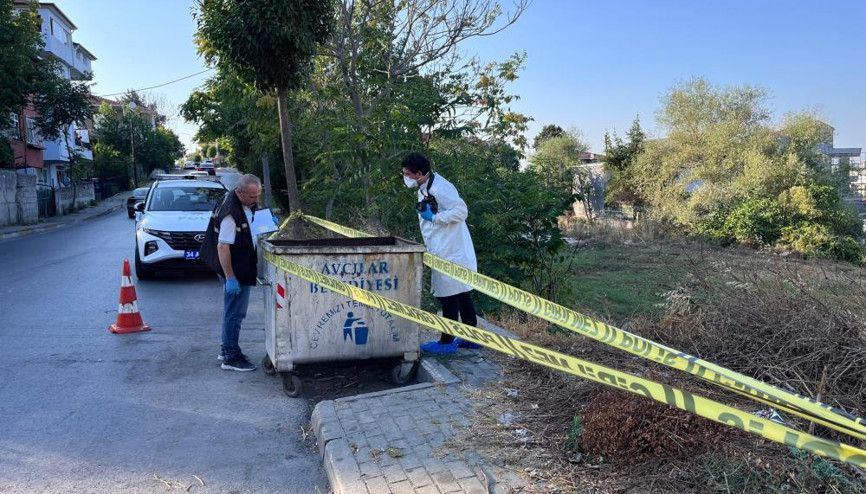 Avcılar’da çöp konteynerinde yeni doğmuş bebek bulundu
