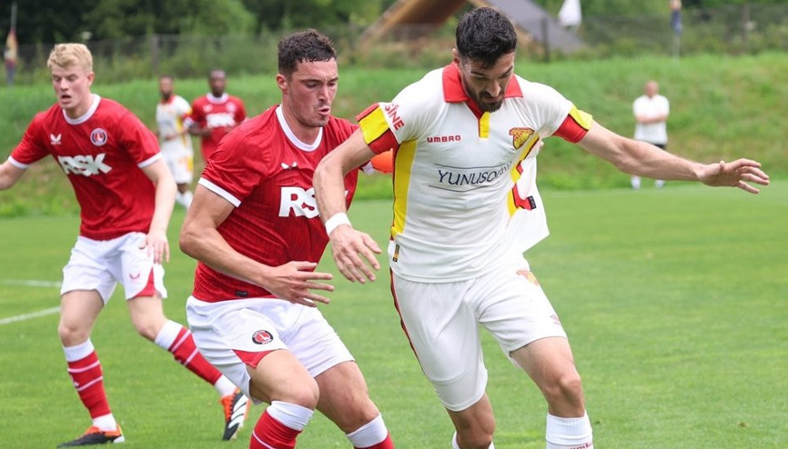Göztepe yeni sezon öncesi ilk hazırlık maçında Charltona yenildi