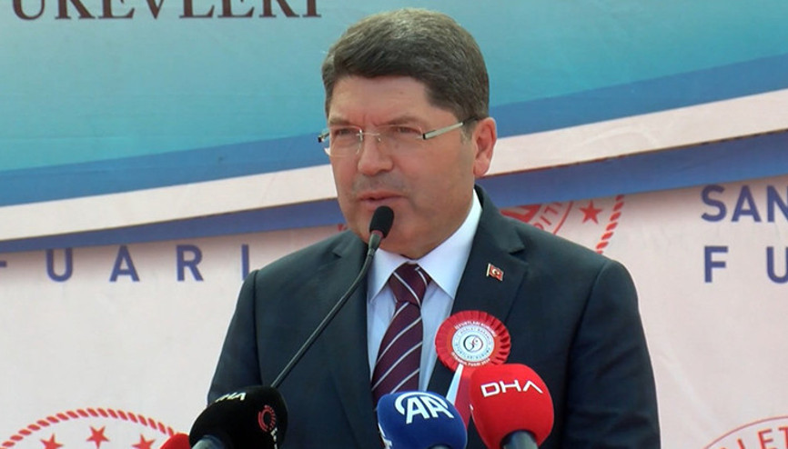 Bakan Tunç: Hem cezalarını çekiyorlar hem ekonomiye katkı sağlıyorlar