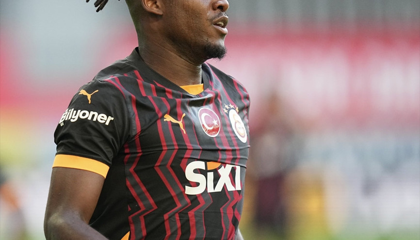 Galatasaray - Fortuna Düsseldorf maçından ekranlara yansımayanlar