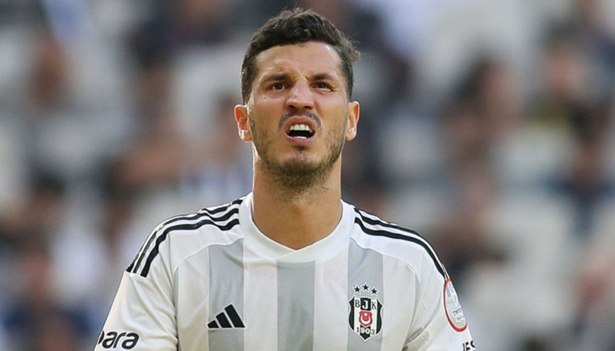 Salih Uçan: Beşiktaş için kendimi&nbsp;riske attım