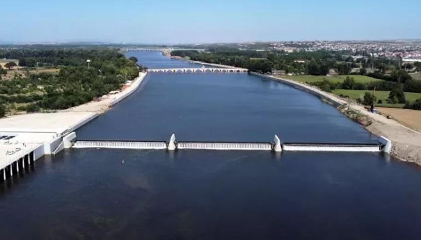 Edirne Valisi Yunus Sezer: Meriç Nehri’nde kritik seviyelere geldik Edirne Valisi Yunus Sezer: Meriç Nehri’nde kritik seviyelere geldik