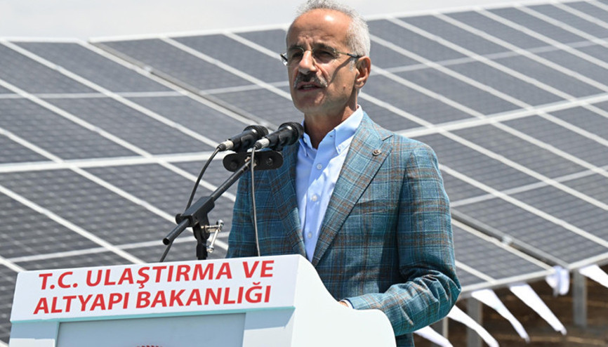 Bakan Uraloğlu: Karayolları enerjisini GESten alacak
