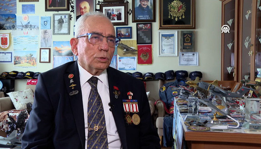 En yaşlı Kıbrıs gazilerinden Reşat Çolak harekatta yaşadıklarını anlattı
