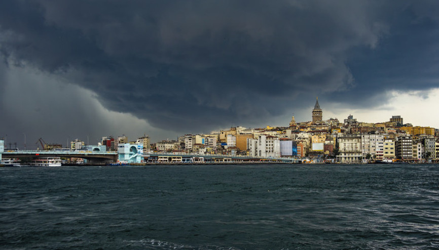 İstanbul için sağanak yağış uyarısı İstanbulda bugün yağmur var mı, ne zaman yağmur yağacak