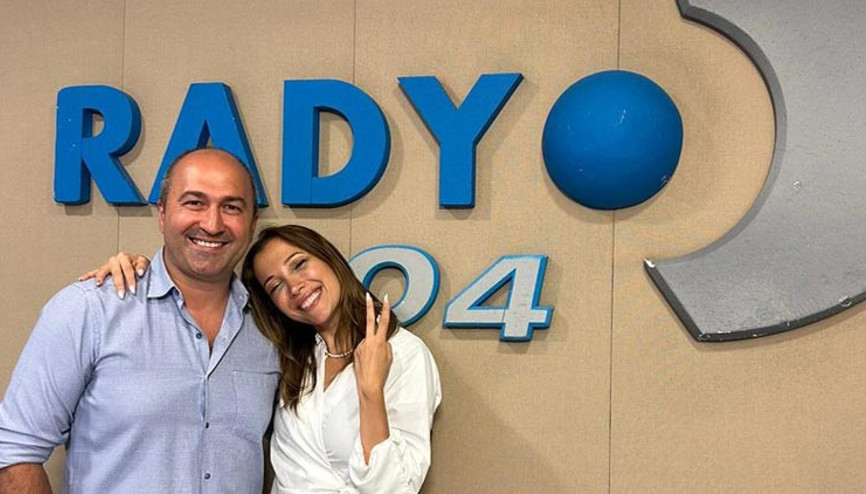 O Ses Türkiyeden elenmişti...Begüm Obizden Radyo Dye özel açıklamalar