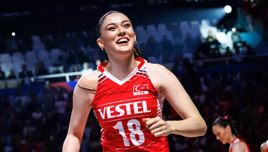 Zehra Güneş yarınki maçta oynayacak mı, kadroda mı Zehra Güneş, Dominik Cumhuriyeti - Türkiye voleybol maçında olacak mı Zehra Güneş yarınki maçta oynayacak mı, kadroda mı Zehra Güneş, Dominik Cumhuriyeti - Türkiye voleybol maçında olacak mı