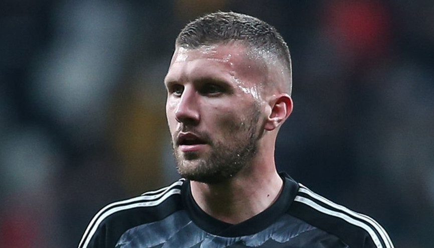 Beşiktaşta sözleşmesi feshedilen Rebic: Beklediğim şansı bulamadım