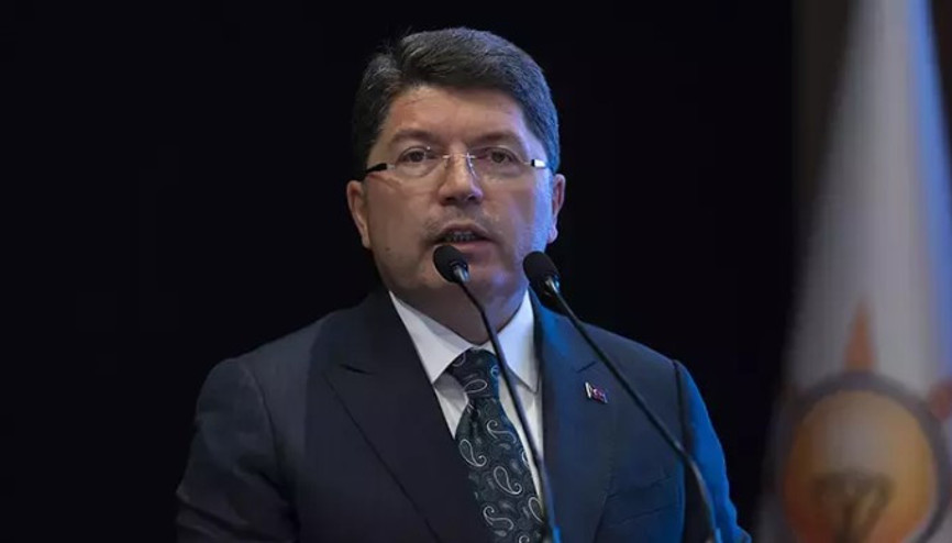 Bakan Tunç’tan Instagram açıklaması: Kanunlara uymak zorundalar