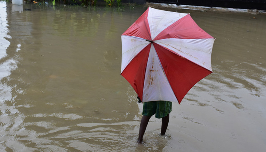 Orta ve Batı Afrikada 700 binden fazla kişi sellerden etkilendi