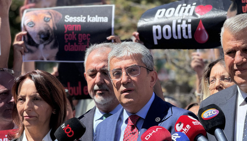 CHPden Anayasa Mahkemesine sokak hayvanları yasasının iptali başvurusu CHPden Anayasa Mahkemesine sokak hayvanları yasasının iptali başvurusu