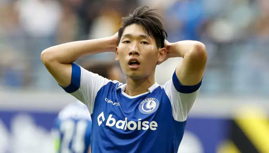 Trabzonsporun yeni 10 numarası Koreli Seok Hong