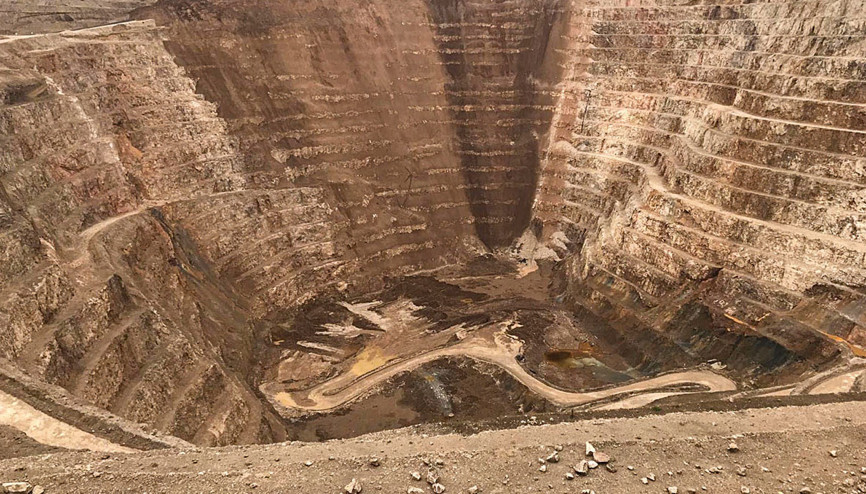 Erzincan’daki madende 187 kişi işten çıkarıldı Erzincan’daki madende 187 kişi işten çıkarıldı