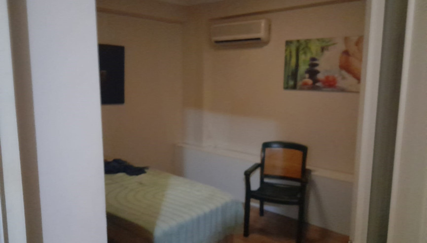 Hatayda masaj salonlarına baskın