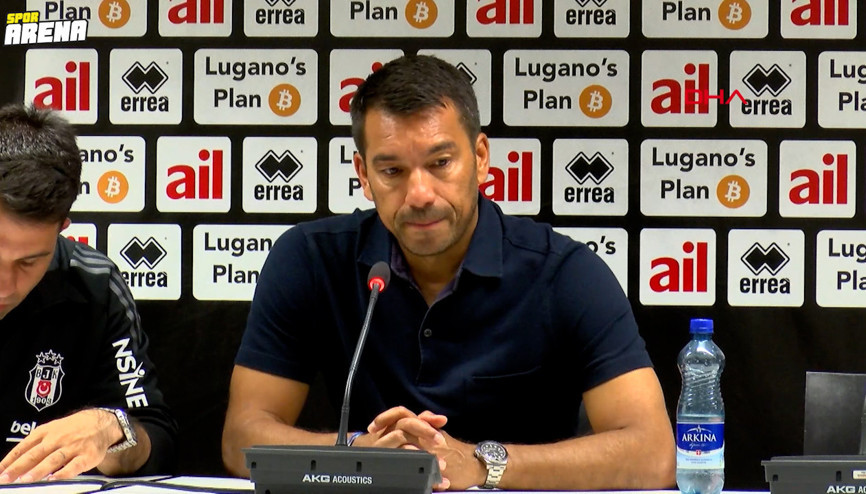 Giovanni van Bronckhorst: Çok farklı bir Beşiktaş olacak