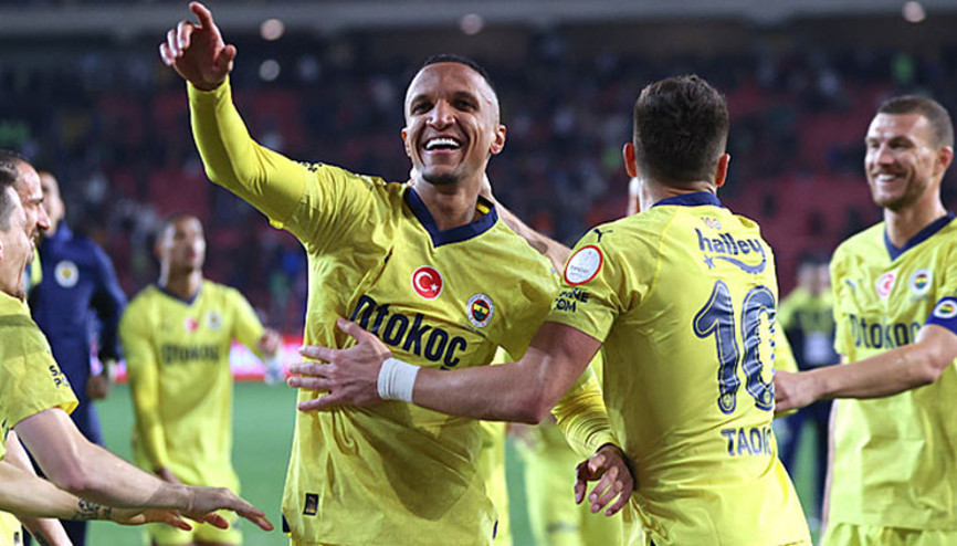 Fenerbahçeden Rodrigo Becao cevabı 10.5 milyon euroluk paket için veto...