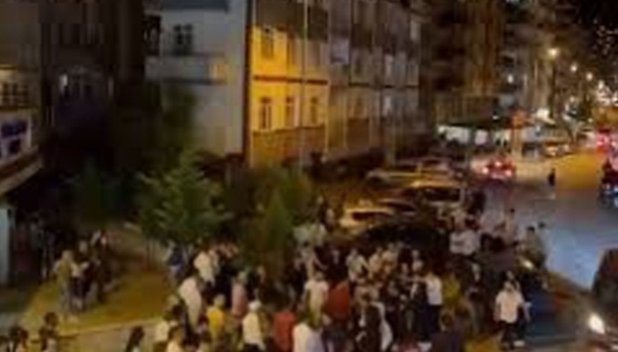 Gece saatindeki düğünle çevreyi rahatsız ettiler, uyarı için gelen 5 polisi yaraladılar