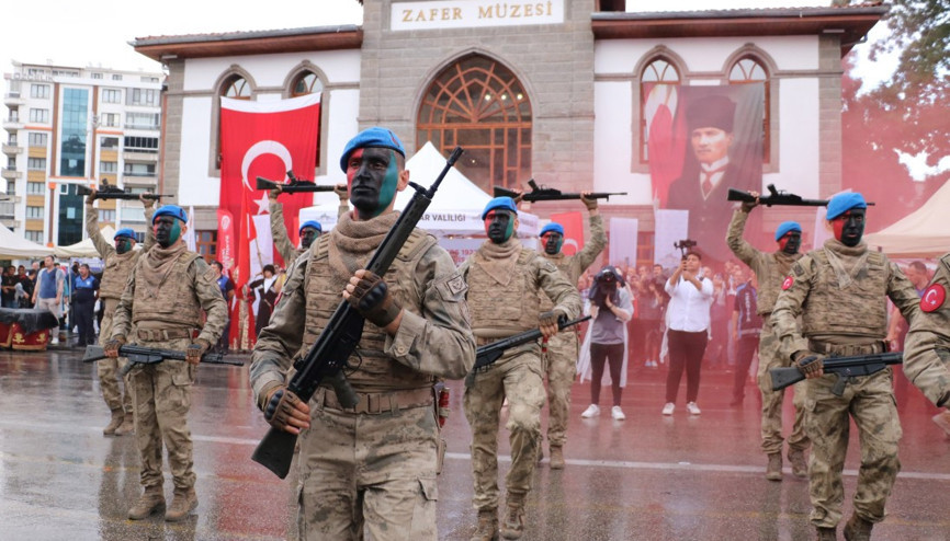 Afyonkarahisarda Büyük Taarruzun 102nci yıl kutlamaları