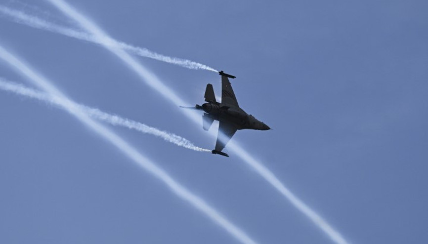 SOLOTÜRK İstanbul semalarında Hayran bırakan anlar