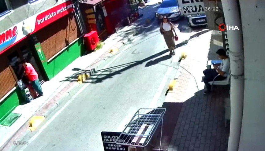 Bu sokağa girenler kendini yerde buluyor