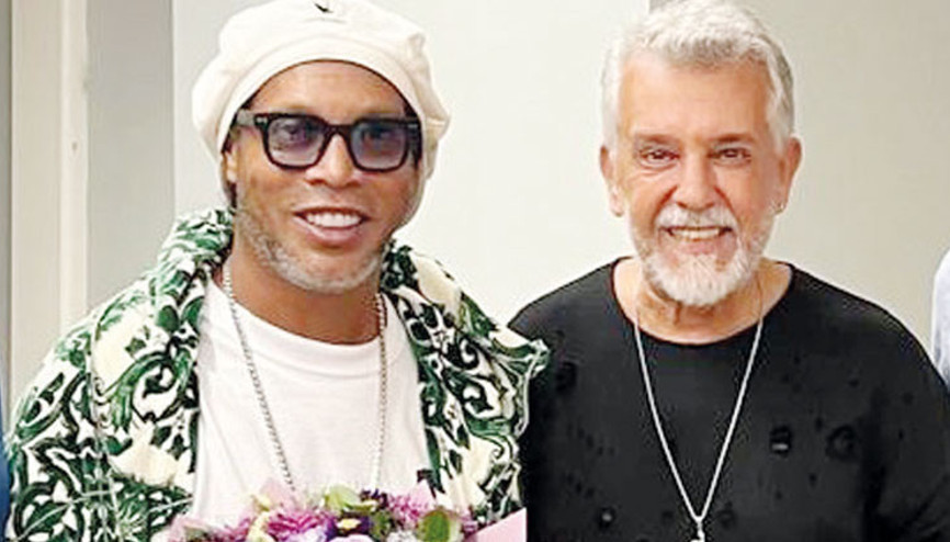 Ronaldinho Kıbrıs’ta