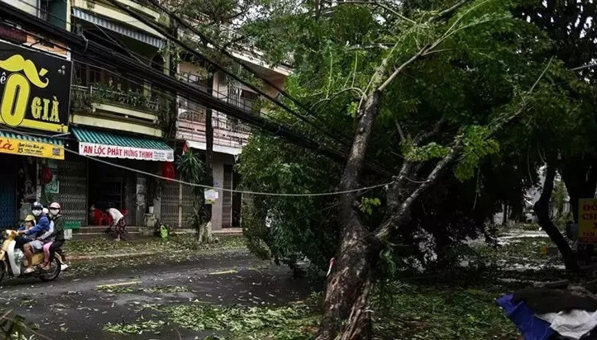 Süper tayfun Yagi Vietnamı vurdu: 4 ölü