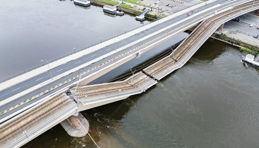 Facia ucuz atlatıldı: Almanya’da köprü çöktü