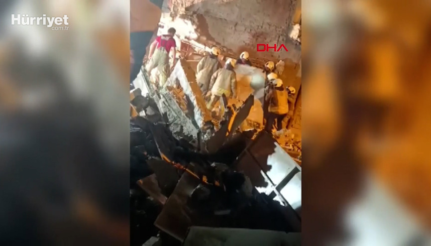 Fatihte 3 katlı bina çöktü: Enkaz altında kalanlar var
