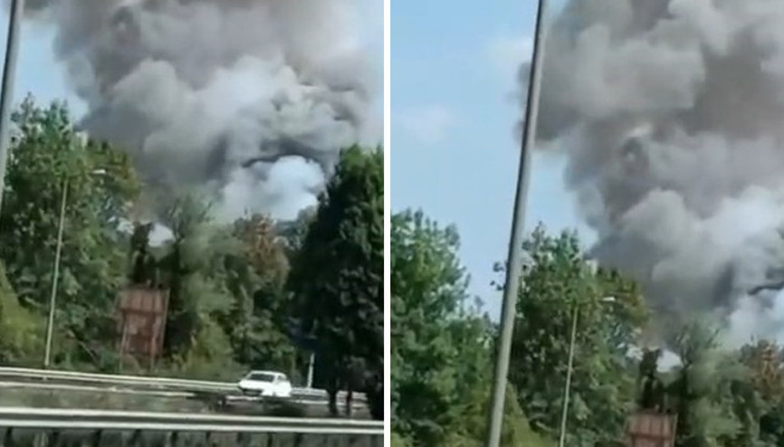 Son dakika haberi... Sakaryada fabrikada patlama: Bir işçi hayatını kaybetti, çok sayıda işçi yaralı İşçiler kâbus anını anlattı: Üstümüzde kıyafet kalmadı, 4 saniye beyaz bir ışık yandı