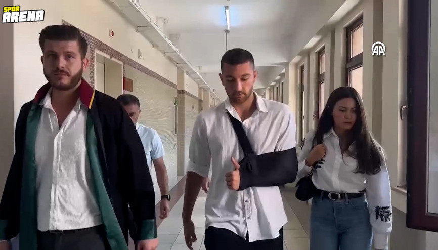 Emrecan Uzunhanı darbeden sanığın yargılanmasına devam edildi Sanık iddiaları kabul etmedi... Emrecan Uzunhanı darbeden sanığın yargılanmasına devam edildi Sanık iddiaları kabul etmedi...