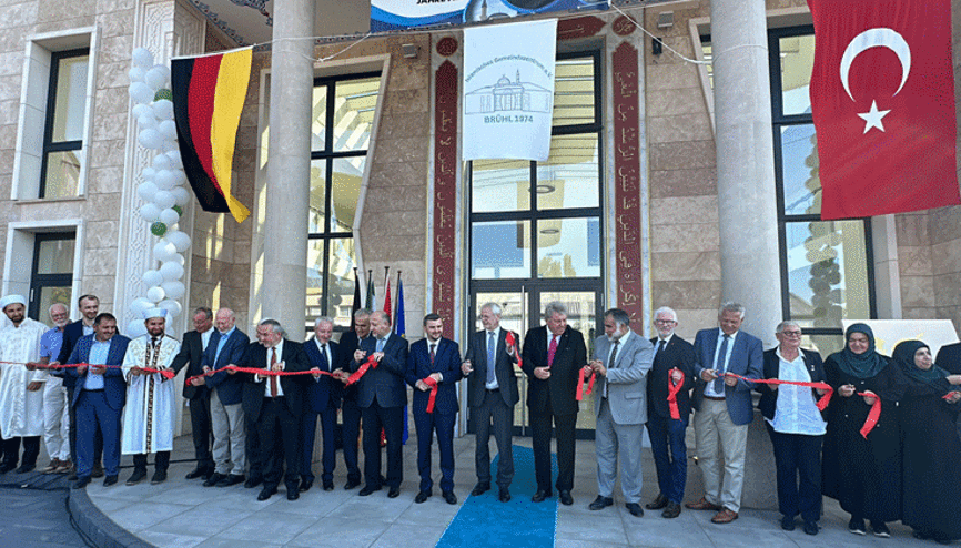 ‘Bu cami, bir barış merkezi olacak’