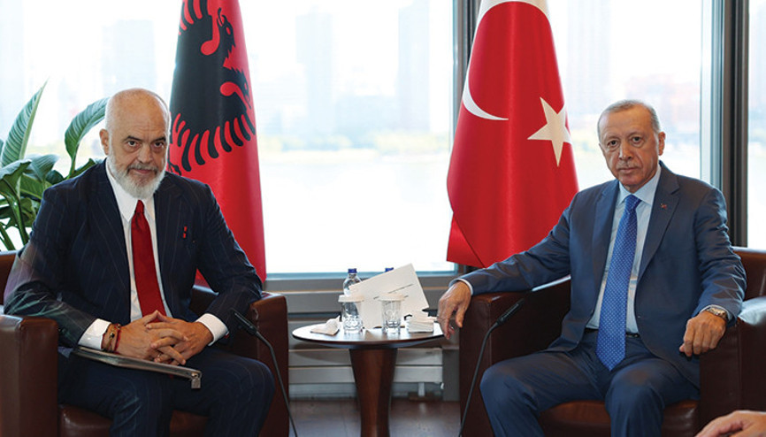 Son dakika... Cumhurbaşkanı Erdoğandan, ABDde kritik temaslar: Diplomasi trafiği başladı