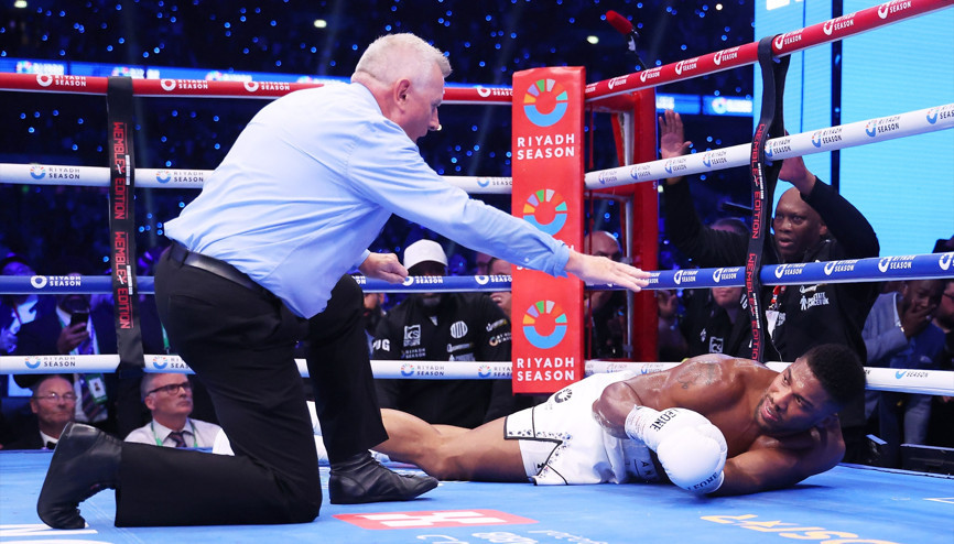 Daniel Duboisnın Anthony Joshuayı doğduğuna pişman ettiği anlar