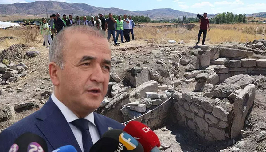 Türkiye’de bir ilk: Tek parça halinde 84 metrekarelik mozaik gün yüzüne çıkarıldı