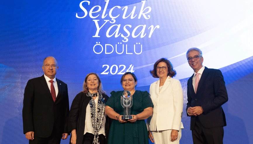 Selçuk Yaşar Ödülü dünyanın ilk ‘Akıllı köyü’nü kuran Tülin Akın’ın oldu