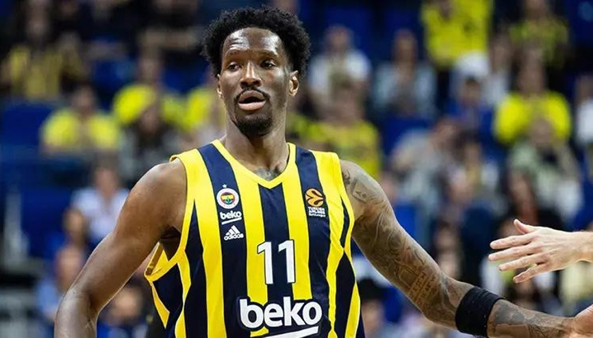 Nigel Hayes-Davisten sözde soykırım paylaşımı sonrası açıklama geldi Nigel Hayes-Davisten sözde soykırım paylaşımı sonrası açıklama geldi