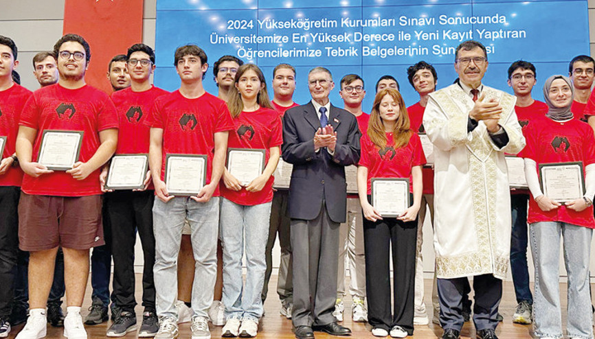 İTÜ’de ilk ders Aziz Sancar’dan İTÜ’de ilk ders Aziz Sancar’dan