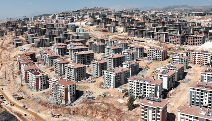 Türkiyenin en büyük şantiyesi: Adıyaman İndere Türkiyenin en büyük şantiyesi: Adıyaman İndere