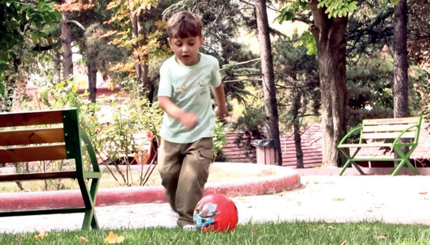 Depremde bacaklarını kaybetmişti: Eymen’in en mutlu adımları