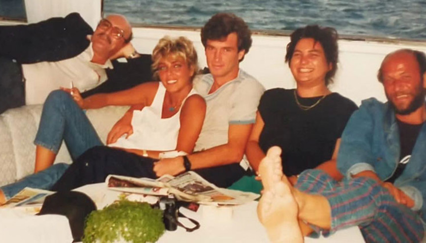 Üzerinden 38 yıl geçti... Fotoğraftaki herkes çok ünlü